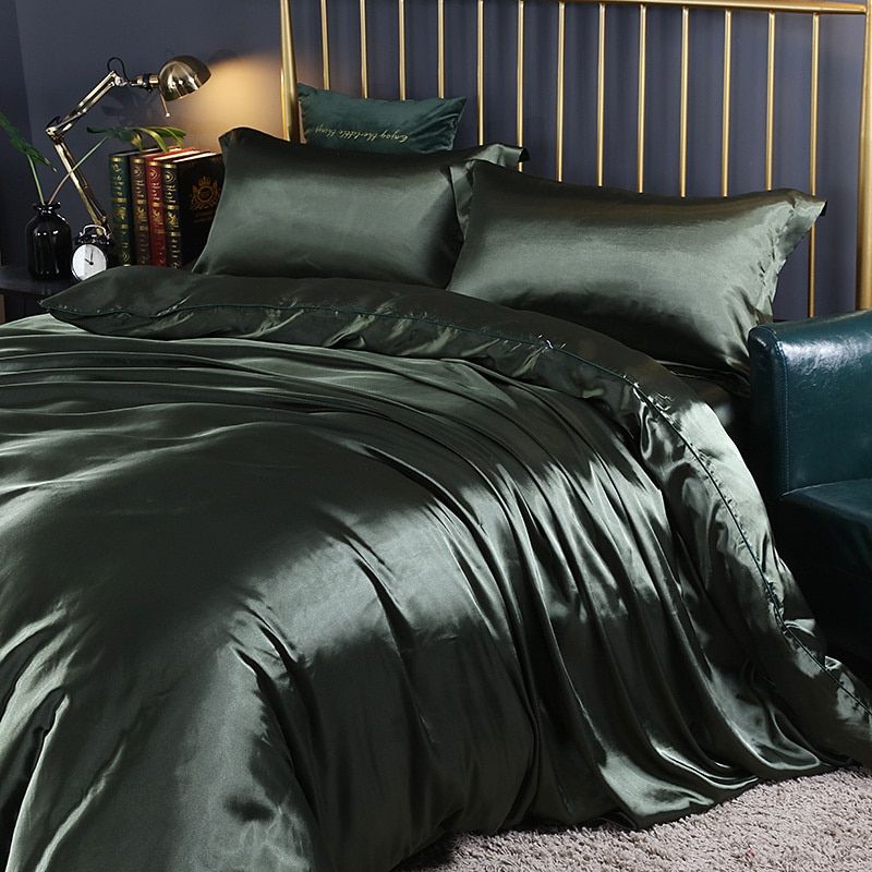 Luxe Silk Sengelinned – 4 Deles Sæt (Dynebetræk, Lagen og 2 Pudebetræk) Smaragdgrøn Bonusvis