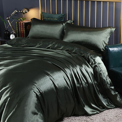 Luxe Silk Sengelinned – 4 Deles Sæt (Dynebetræk, Lagen og 2 Pudebetræk) Smaragdgrøn Bonusvis