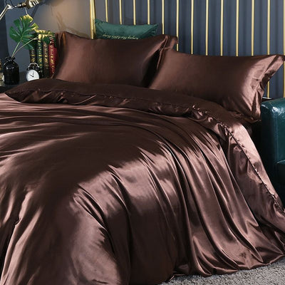 Luxe Silk Sengelinned – 4 Deles Sæt (Dynebetræk, Lagen og 2 Pudebetræk) Brun Bonusvis