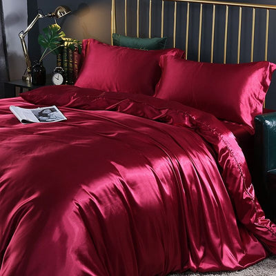 Luxe Silk Sengelinned – 4 Deles Sæt (Dynebetræk, Lagen og 2 Pudebetræk) Rød Bonusvis