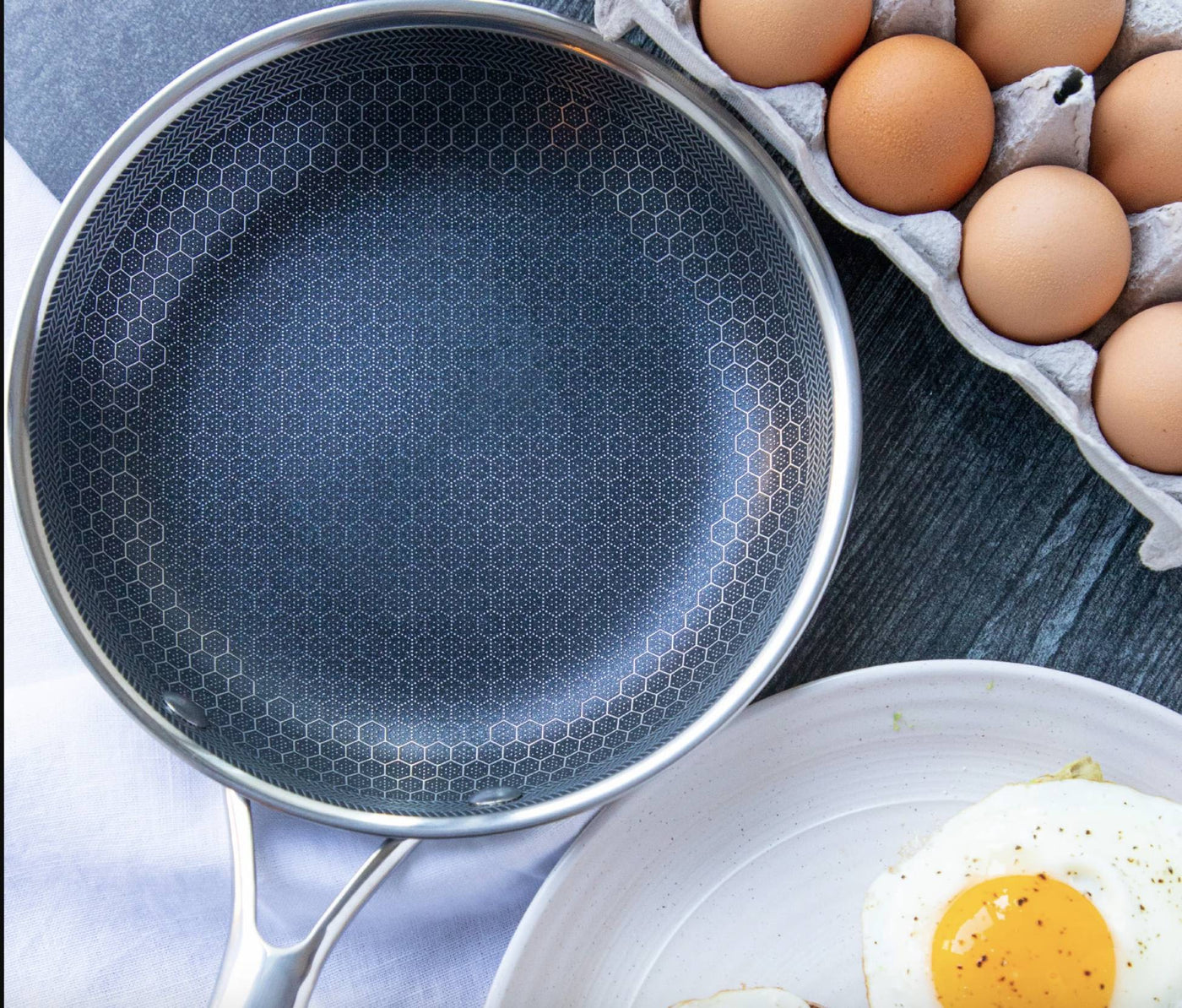 CuisinePro Stegepande – Antiadhesiv, Rustfrit Stål til Professionel og Effektiv Madlavning Bonusvis