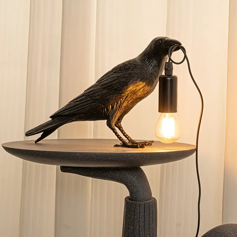 RavenGlow Lampe – Mystisk og Elegante Indretningsbelysning med Krage Design Bonusvis