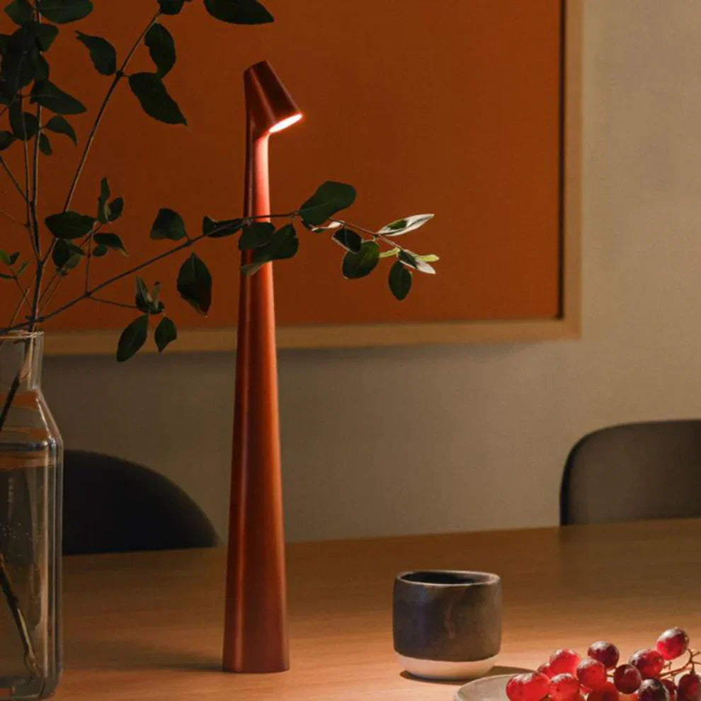 LumiFlex Trådløs LED Bordlampe – Minimalistisk Design med Touch-Dæmpning Rød Bonusvis